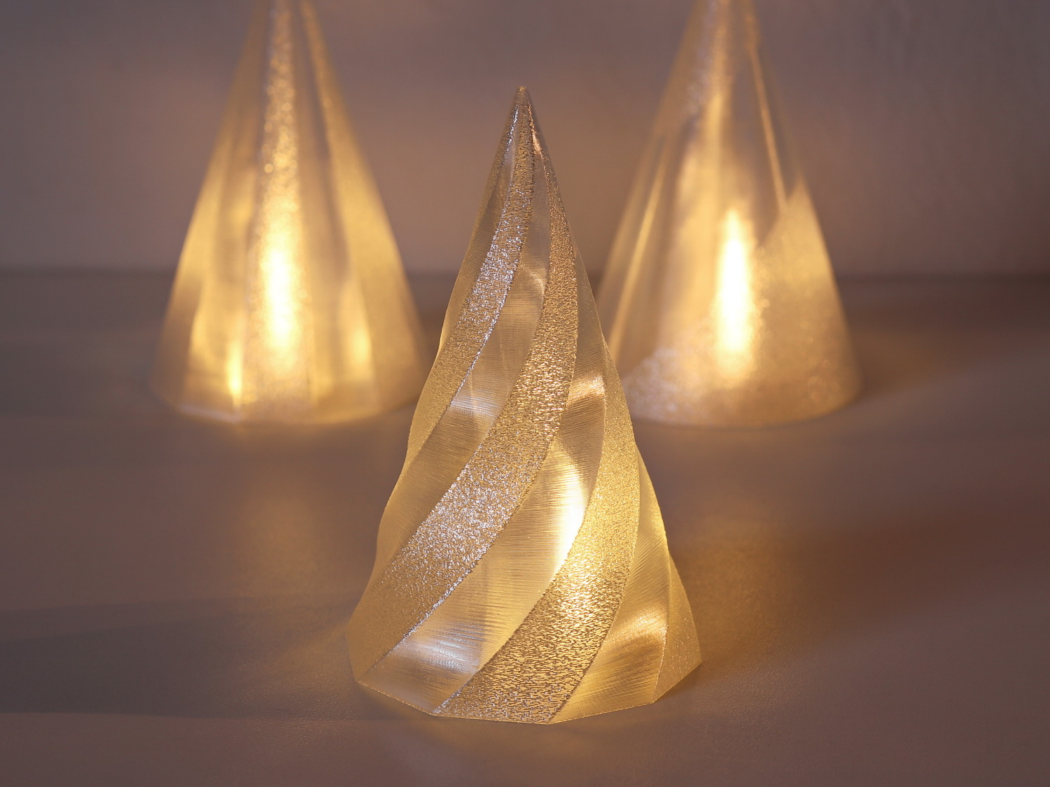 Tree lantern with frosted-glass effect, photo 2