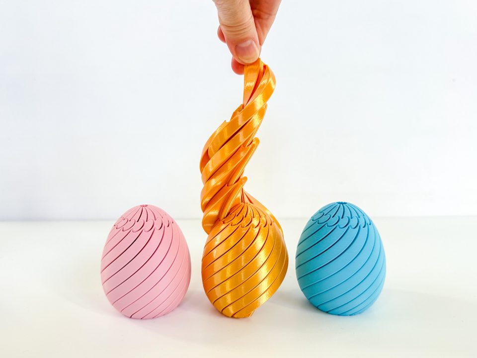Twisting Egg Fidget