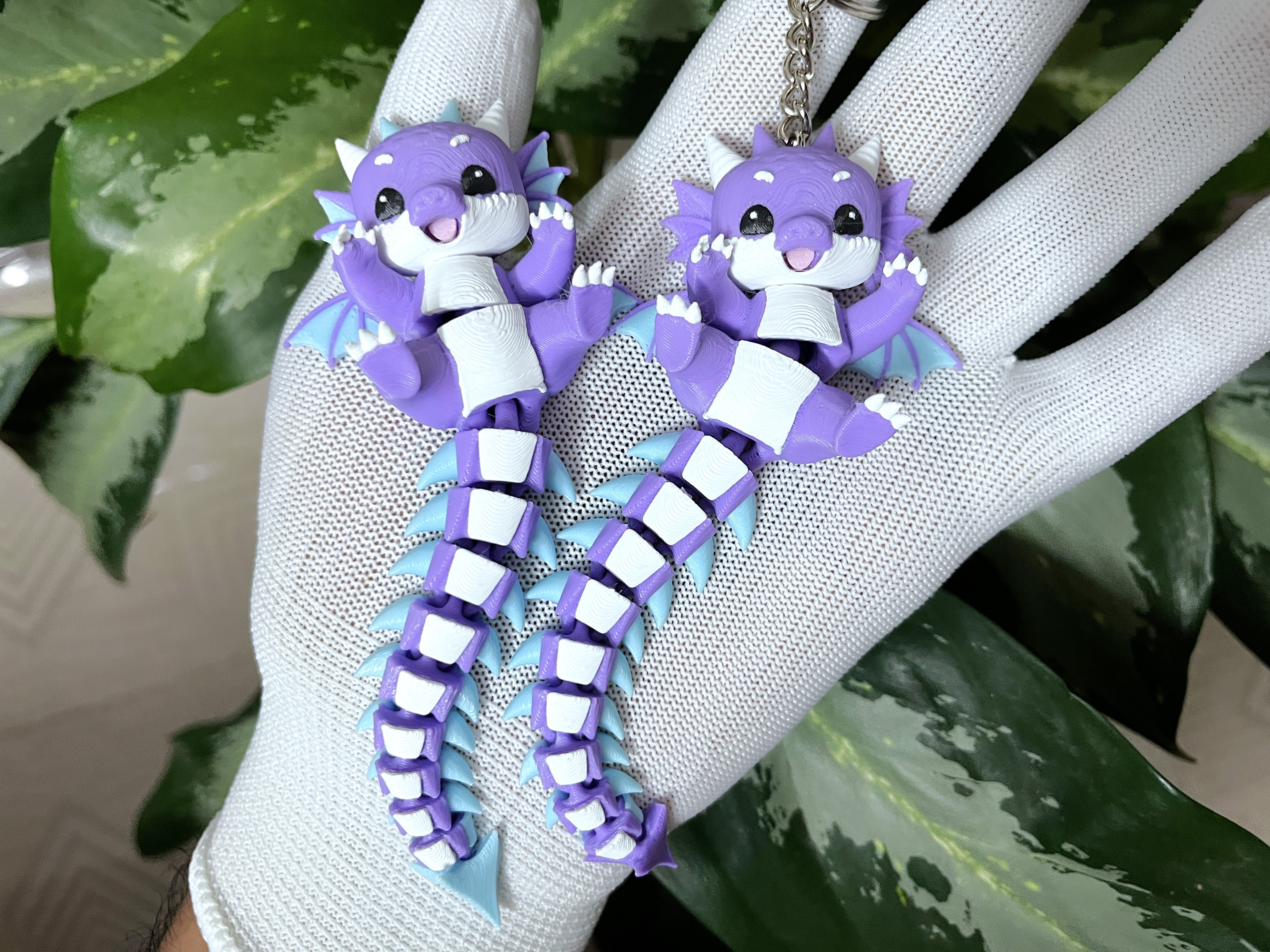 Mini articulated dragon and keychain, photo 2