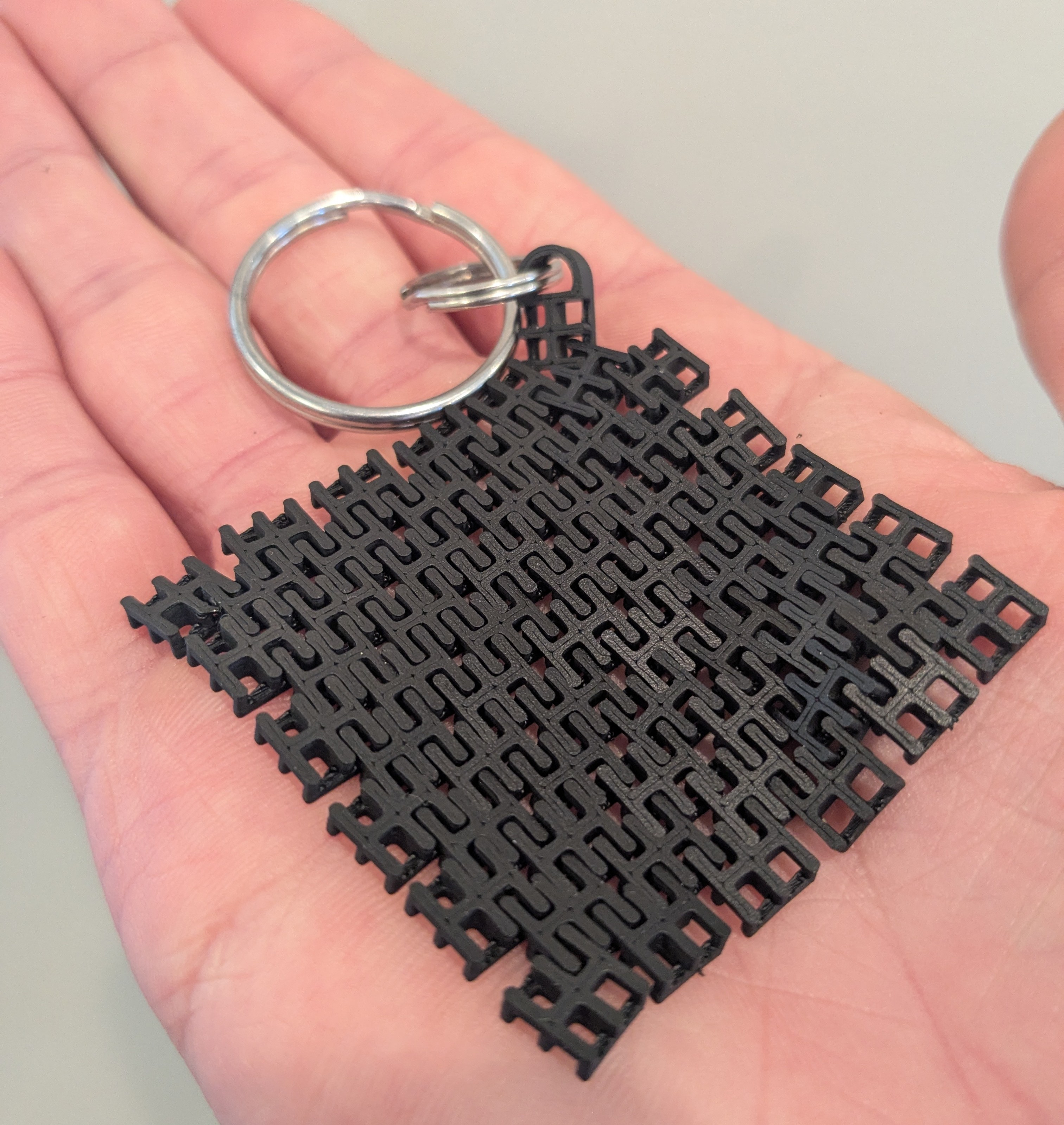 Satisfying Flexible Chainmail Fabric, photo 4