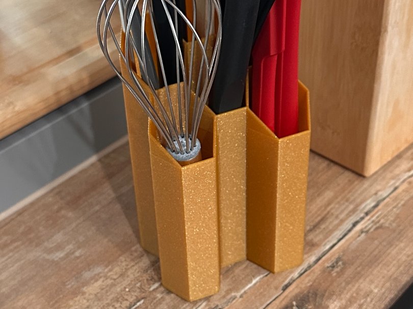 Compact kitchen organizer
