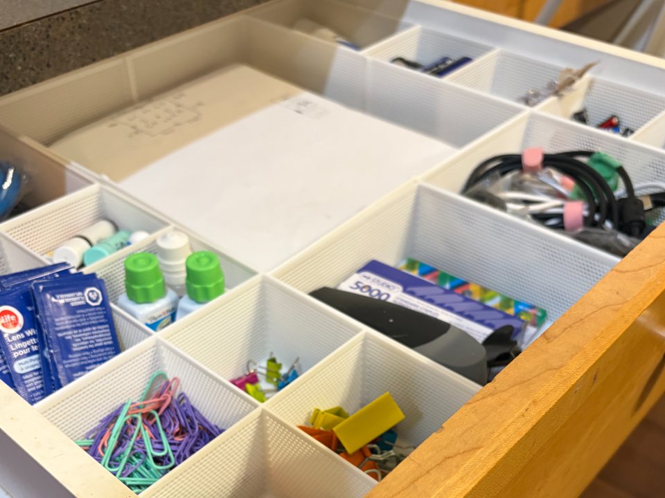 Parametric drawer organizer