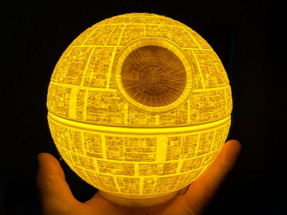 Luminária esfera espacial