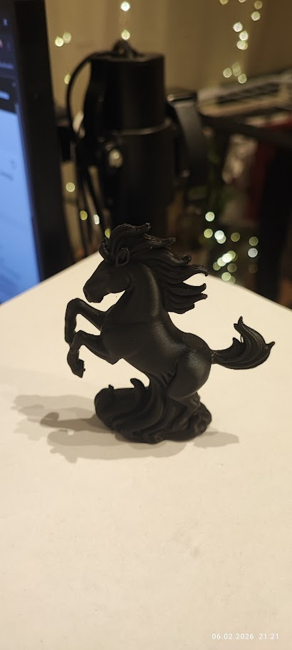 Sculptural fire horse, photo 3