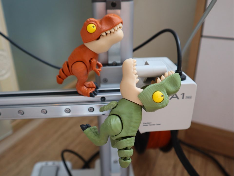 Biting T-Rex