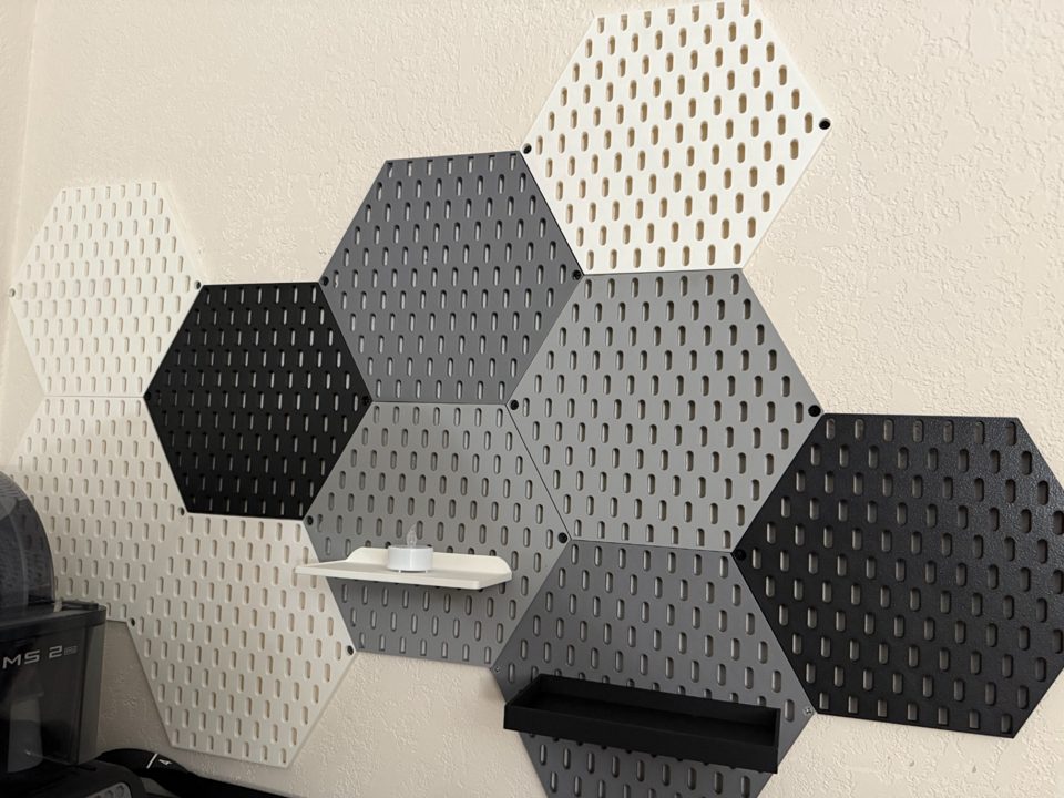 Hexagonal Pegboard